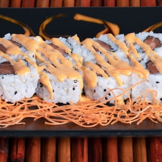 Spicy Tuna or Spicy Salmon Roll