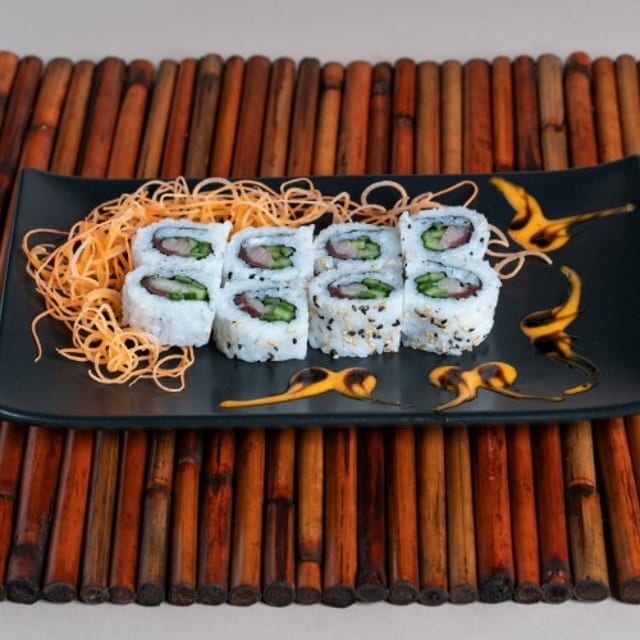 Dynamite Roll.